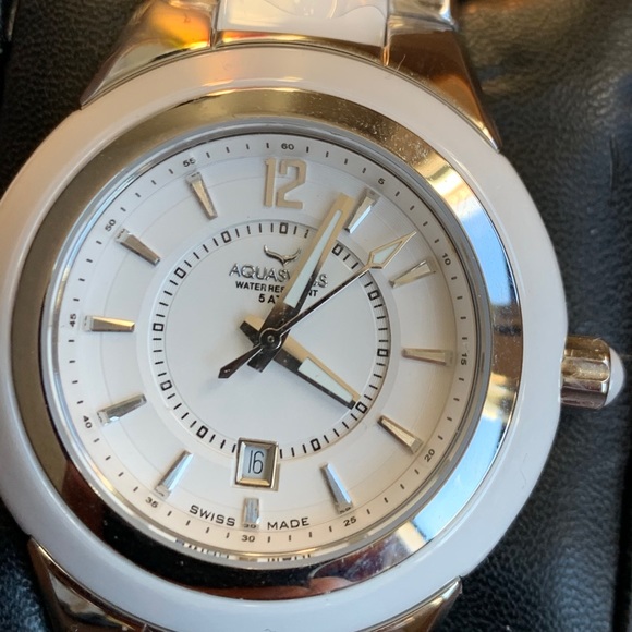 Aquaswiss water resistant 5ATM Swiss made watch - Picture 6 of 16